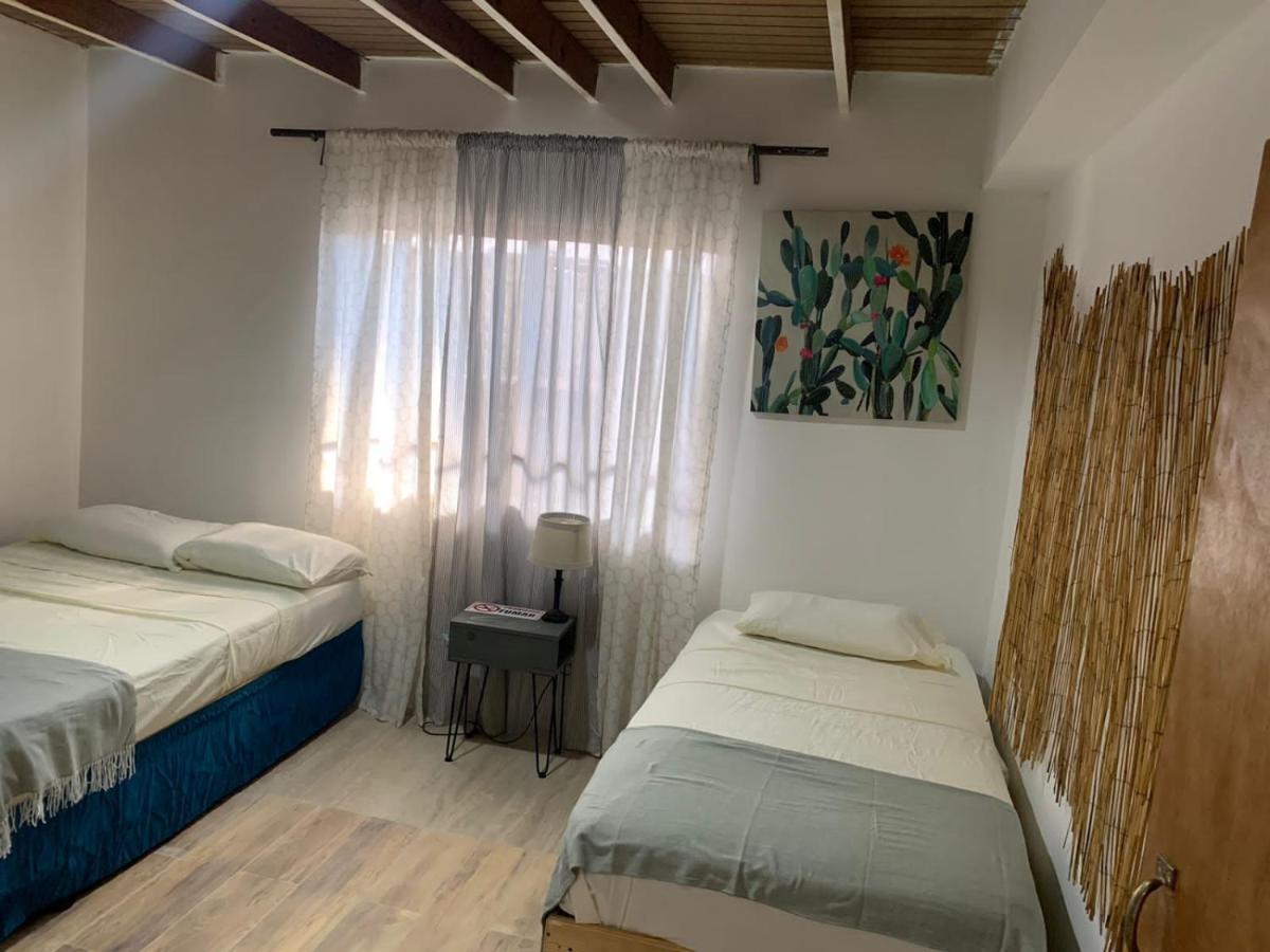 Joebi'S House Walking Distance To Rocky Cay Beach Ideal For Families Or Groups Buenavista  Exterior foto